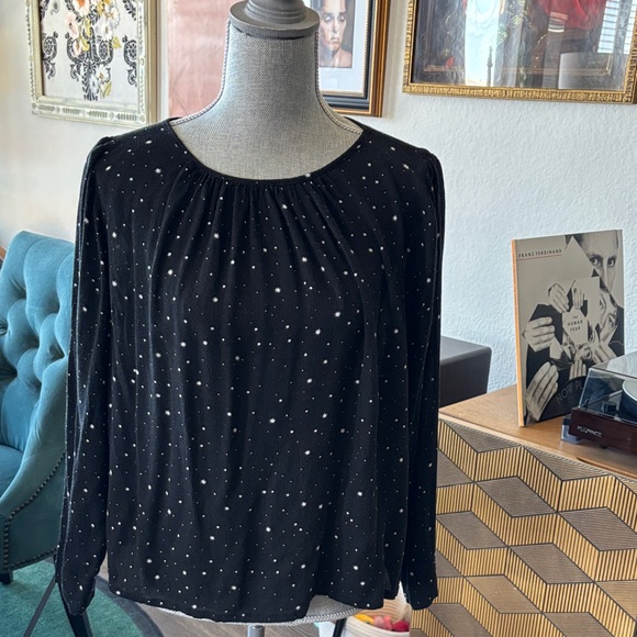Flowy Black Women's Top with White Stars - Picture 1 of 8